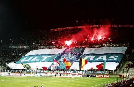 23-OM-SEDAN 01.jpg